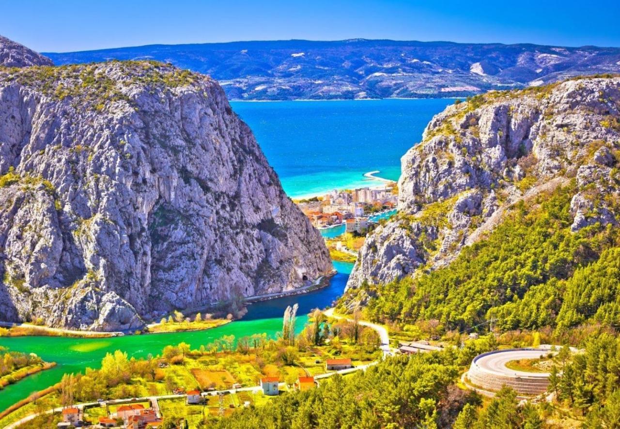 Villa Borzic Omiš Buitenkant foto